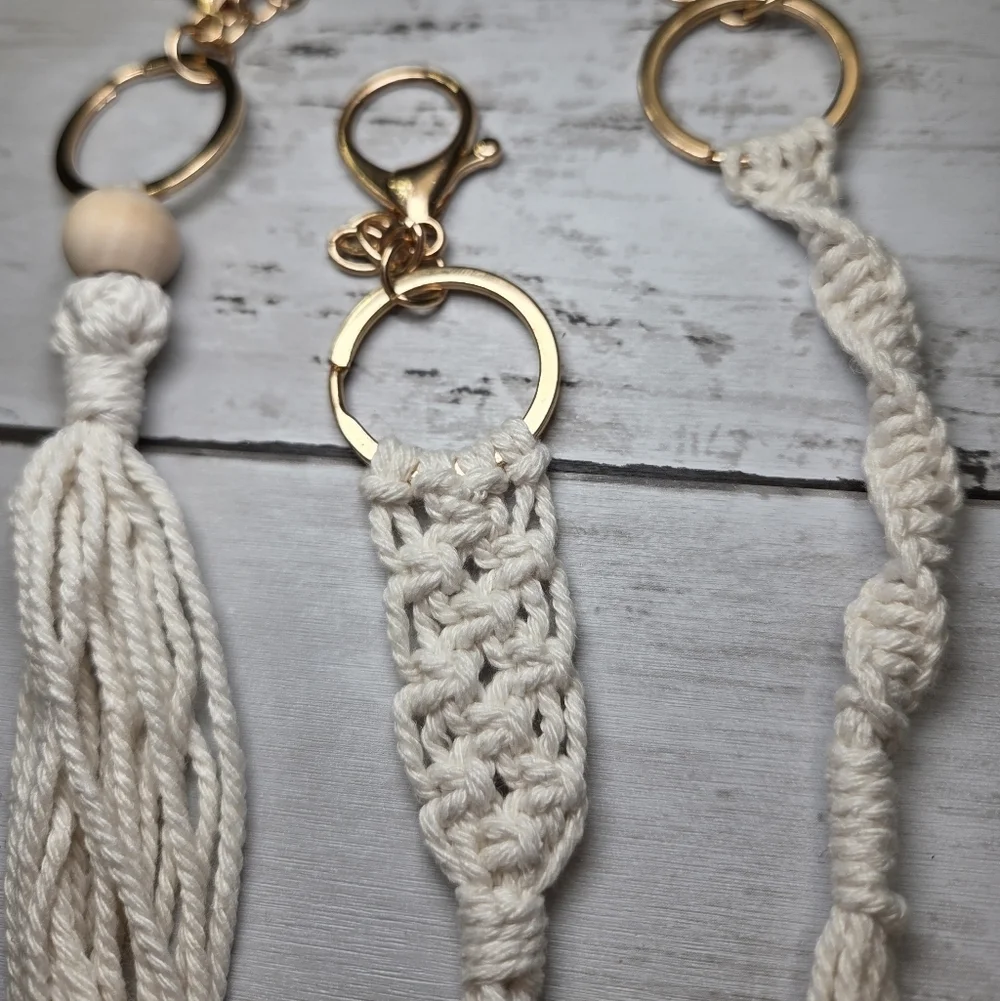 Elegant Cream Tassel Keychain Set